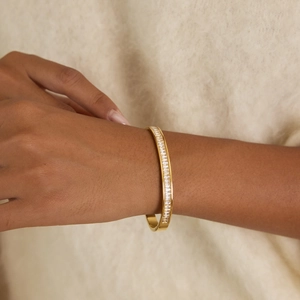 Bracciale rigido classico in acciaio inossidabile dorato 18K con zirconi rettangolari