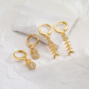 Brass Hoop Earrings With 18K Gold Plating Micro Pave Zircon Fishbone And Pineapple Charms Dainty Jewelry For Women