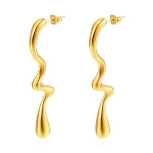 Boucles d'oreilles pendantes vagues dorées avec courbes épurées et fini poli brillant