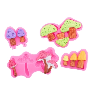 Moules en silicone rose pour décoration de gâteaux et chocolats en forme de champignon