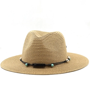 Chapeau de soleil en paille style Panama avec perles bohèmes et coquillages décoratifs