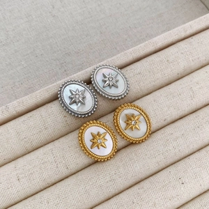 Vintage-Ohrstecker aus Edelstahl mit Perlmutt, Stern-Motiv in Gold und Silber