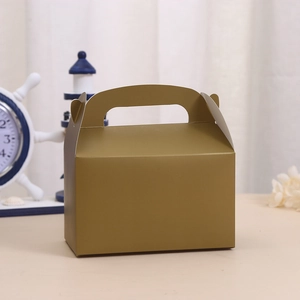 Elegant gold matte gift paper box with hollow handle for party favors and wedding candy