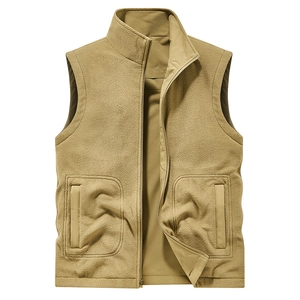 Herren Winter Fleeceweste mit Stehkragen und Reißverschlusstaschen in Khaki Outdoor-Stil