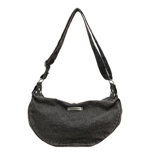 Sac croissant en denim gris foncé tendance avec bandoulière réglable et logo brodé