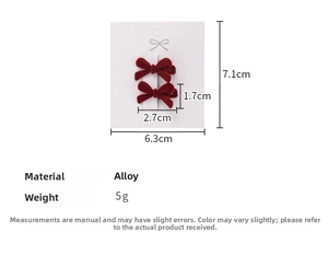 Detailed size chart of two red velvet bow hair clips with alloy base dimensions