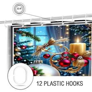 Détail du rideau de douche de Noël avec œillets métalliques et 12 crochets en plastique