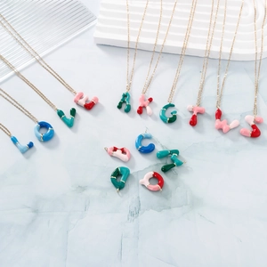 Colorful enamel 26 English letter pendant necklace with gold chain for women DIY style
