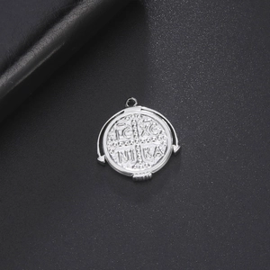 Pendentif rond ICXC NIKA en acier inoxydable argenté avec gravure de croix détaillée