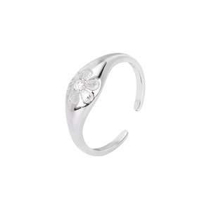 Elegant S925 sterling silver flower ring with sparkling zircon in a minimalist design