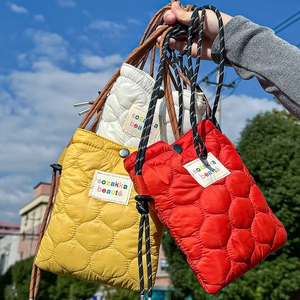 Quilted Crossbody Bag Mini Phone Pouch Nylon Padded Shoulder Handbag With Adjustable Rope Strap For Women Students