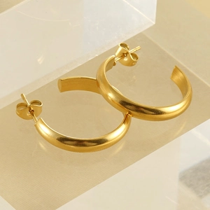 Polished 18k gold plated stainless steel C-shaped hoop earrings for women in minimalist style