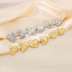Heart Stud Earrings Gold Plated Stainless Steel Inlaid Shell Artificial Pearl Rhinestone Elegant Fashion Jewelry For Women Gift