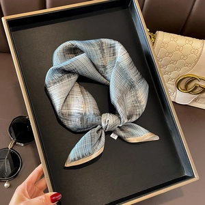 Fashionable Striped Grid Mulberry Silk Square Scarf Women Elegant Versatile Small Neck Scarf Handkerchief Headband