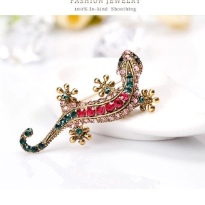 Gecko Lizard Brooch Pin Alloy Colorful Rhinestone Crystal Animal Shaped Sparkling Retro Jewelry Gift For Women