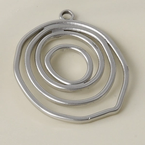 Detail of silver 304 stainless steel irregular concentric circle pendant accessory