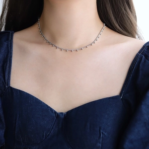 Elegant silver lace bead choker necklace in titanium steel for a minimalist layered look