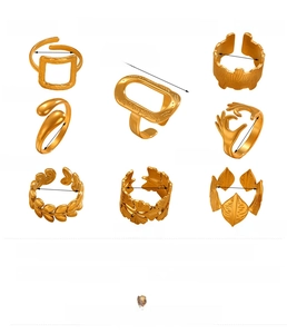 Detailed size and weight specs for a gold irregular stainless steel ring set