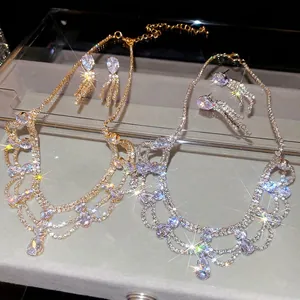 Gioielli Da Palazzo In Rame Collana E Orecchini Con Zircone A Goccia Nappina E Perno In Argento Per Donna