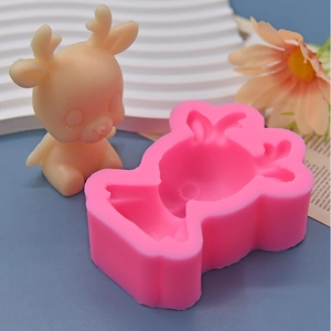 Stampo in silicone rosa a forma di cervo per dolci fai-da-te e artigianato