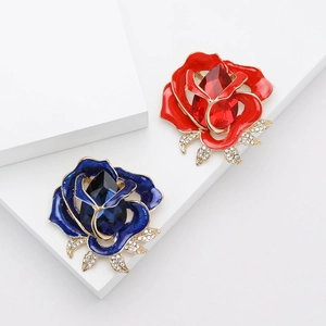 Elegant Alloy Enamel Rose Brooch Pin With Rhinestone Accents Fashionable Flower Breastpin For Women Clothing Decoration