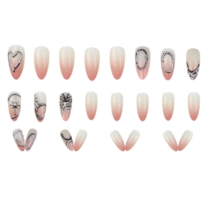 Ongles à presser dégradés français avec étoiles 3D argentées et motifs métal liquide