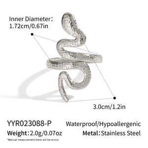 Détails des dimensions de la bague serpent montrant 1,72 cm de diamètre et 3,0 cm de hauteur