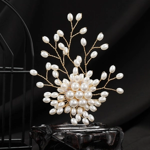 Elegant Faux Artificial Pearl Floral Tree Branch Brooch Pin Vintage Alloy Handcrafted Corsage For Women Suit Accessories