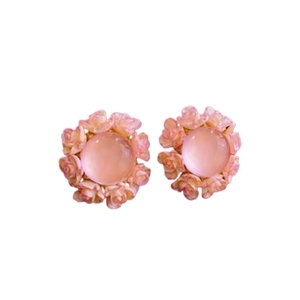 Elegant floral stud earrings with pink resin roses and vintage French style for women