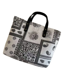 Retro paisley print tote bag in black and beige canvas with black leather handles