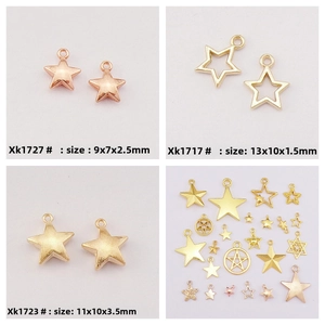 Detailed views of gold star charms in solid and hollow styles with precise size specs