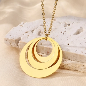 Minimalist 18k gold plated stainless steel interlocking triple ring pendant necklace