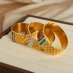 Chic hexagonal gold-plated titanium steel bracelet with colorful rectangle inlays