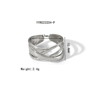 Detail view of silver crisscross ring showing 17mm inner diameter and 10.4mm width