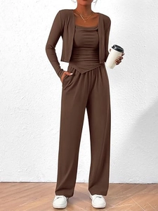 Ensemble 3 pièces marron pour femme avec cardigan, crop top et pantalon large décontracté