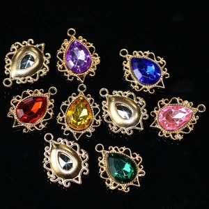 Pendentifs gouttes en pierres précieuses avec bordure filigrane dorée multicolore
