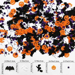 Detail van Halloween confetti met vleermuizen, pompoenen en spoken inclusief de afmetingen
