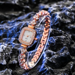 Elegant rose gold square quartz watch for women with rhinestone inlay and metal link strap