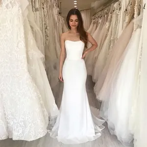 Elegant Strapless Mermaid Wedding Dress Minimalist Satin Evening Gown For Women With Small Train Ivory White