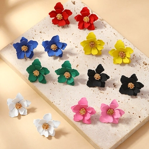 Flower Petal Stud Earrings Alloy Floral Jewelry With Stainless Steel Earring Post Sweet Temperament Women