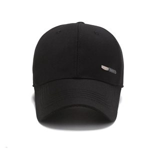 Casquette de baseball en coton noir classique avec logo en métal sport sur le côté