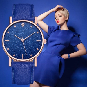 Orologio da donna al quarzo con quadrante blu cielo stellato e cinturino in pelle