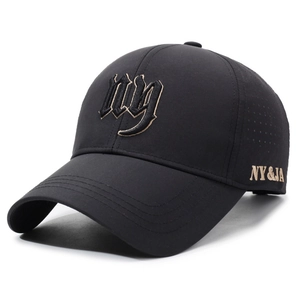 Schnelltrocknende schwarze Baseballkappe mit gotischer NY-Stickerei und Belüftung
