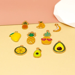 Set mit 9 DIY-Früchteanhängern mit Emaille-Designs für die Schmuckherstellung