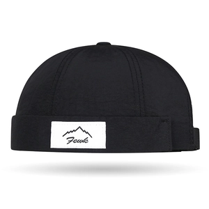 Berretto docker nero ad asciugatura rapida con patch logo montagna stile streetwear
