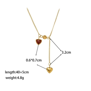 Dettagli della collana in oro con ciondolo a cuore rosso e specifiche delle dimensioni