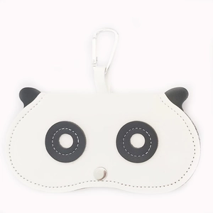 Étui à lunettes portable en cuir en forme de panda avec mousqueton et bouton-pression