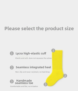 Detail of yellow cotton socks with Lycra featuring elastic cuffs and flat seamless toe