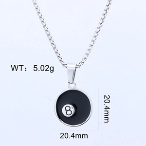 Detailed view of No. 8 pool ball pendant showing 5.02g weight and 20.4mm diameter size
