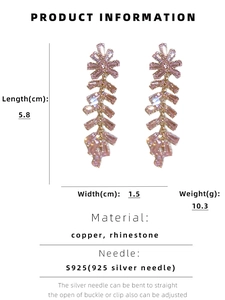 Detailed size chart showing pink tassel earrings dimensions and S925 silver needle material